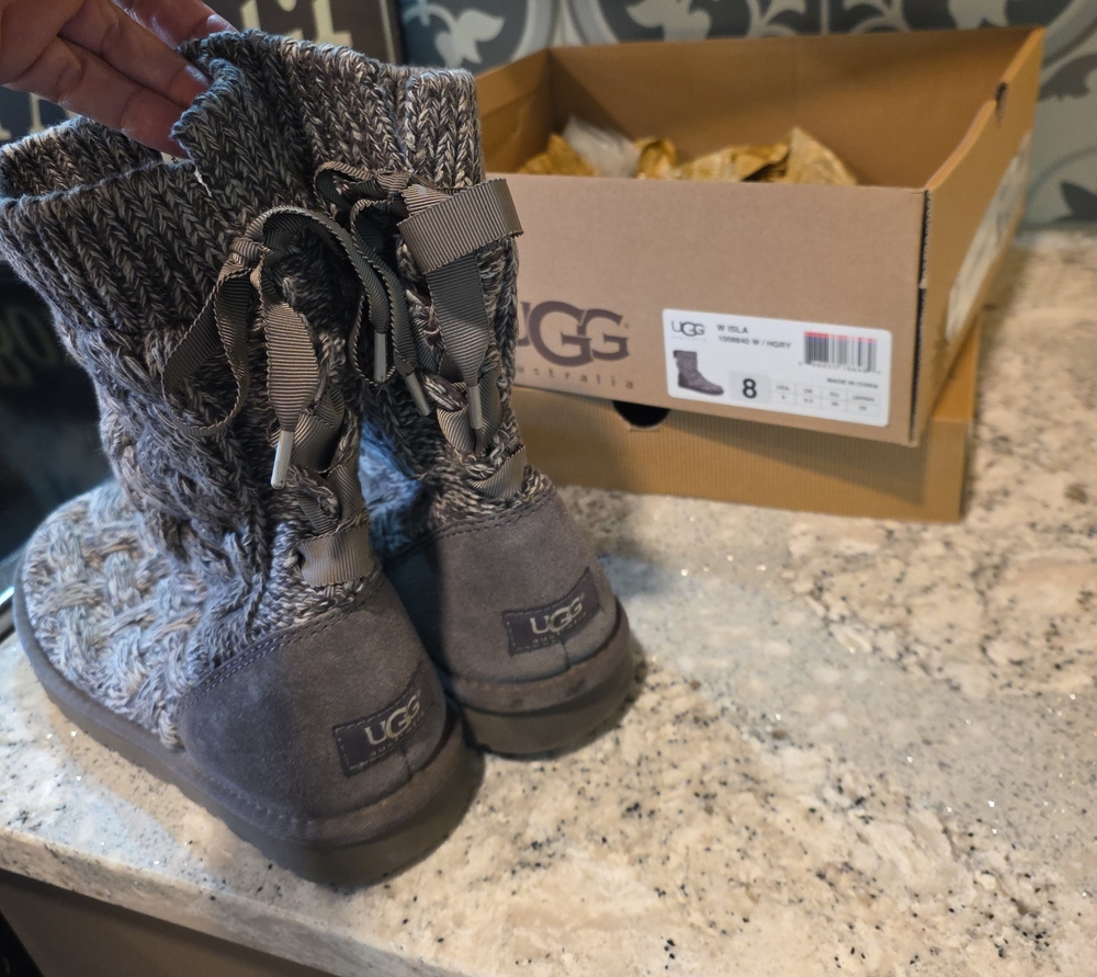 UGG Women's Gray Knit & Suede Ribbon Bootie